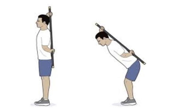 힙힌지 자세 모습