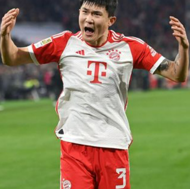 김민재 벤치행 논란