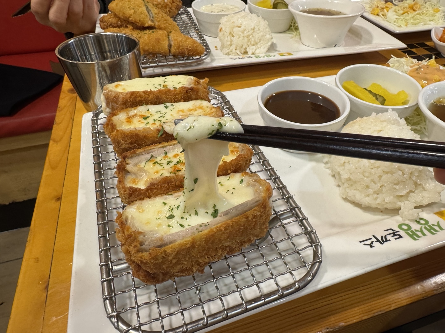 온양온천역 치즈돈까스