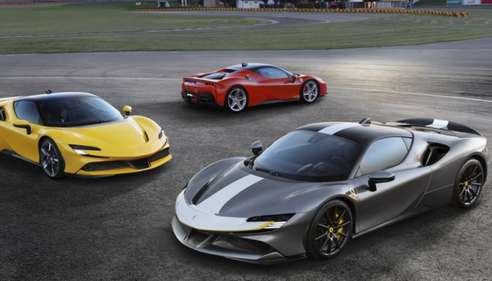 페라리 SF90 중고차 가격 시세표 유지비