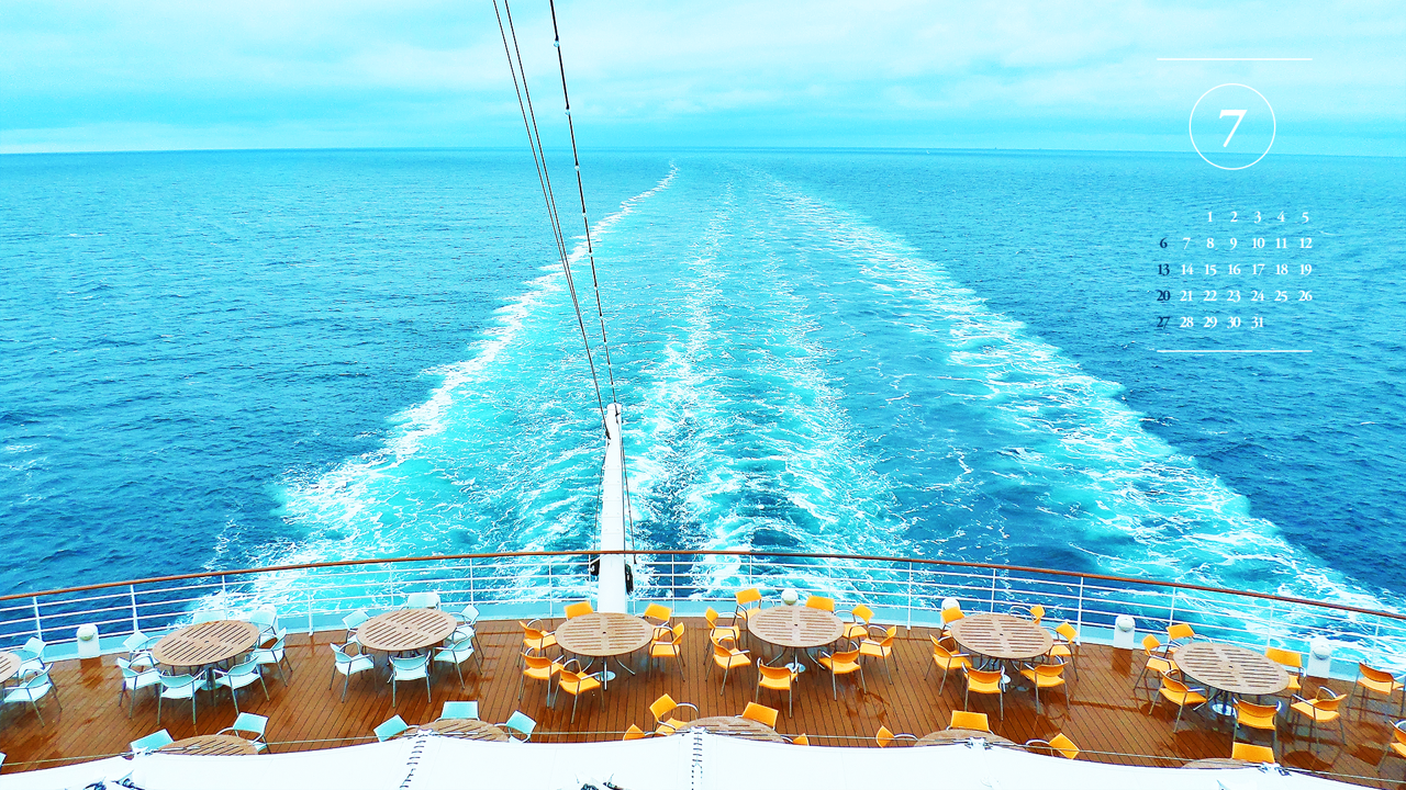 09 크루즈선 야외 테이블 A - 2025년7월 노트북배경화면