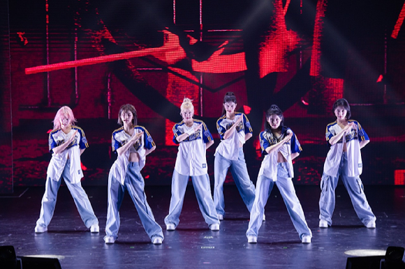 엔믹스 단체 이미지 [사진=JYP엔터테인먼트]