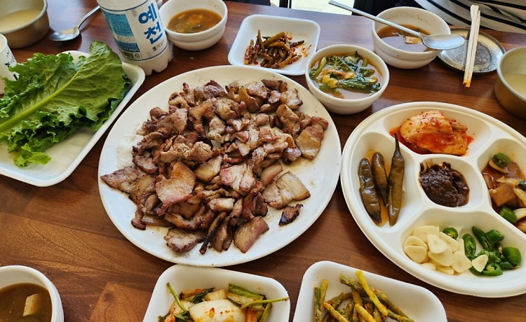 생생정보-회룡포-민박-식당-회룡포펜션식당