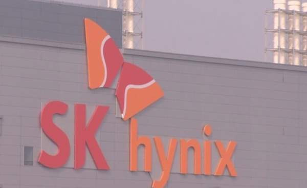 SK하이닉스 사상 최대 실적: 1분기 영업이익 37.6조 기록... OPM 72% '반도체의 제왕' 등극 및 향후 전망