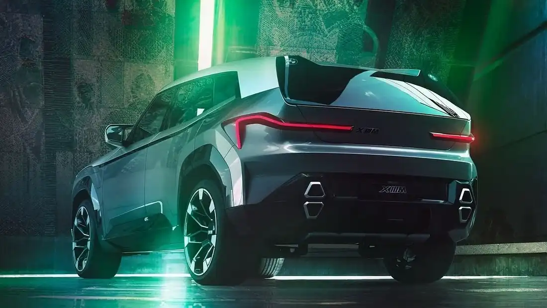 BMW XM 가격 실구매가 모의견적 제원 옵션 카탈로그 가격표 디자인 실내 트렁크 색상 총정리