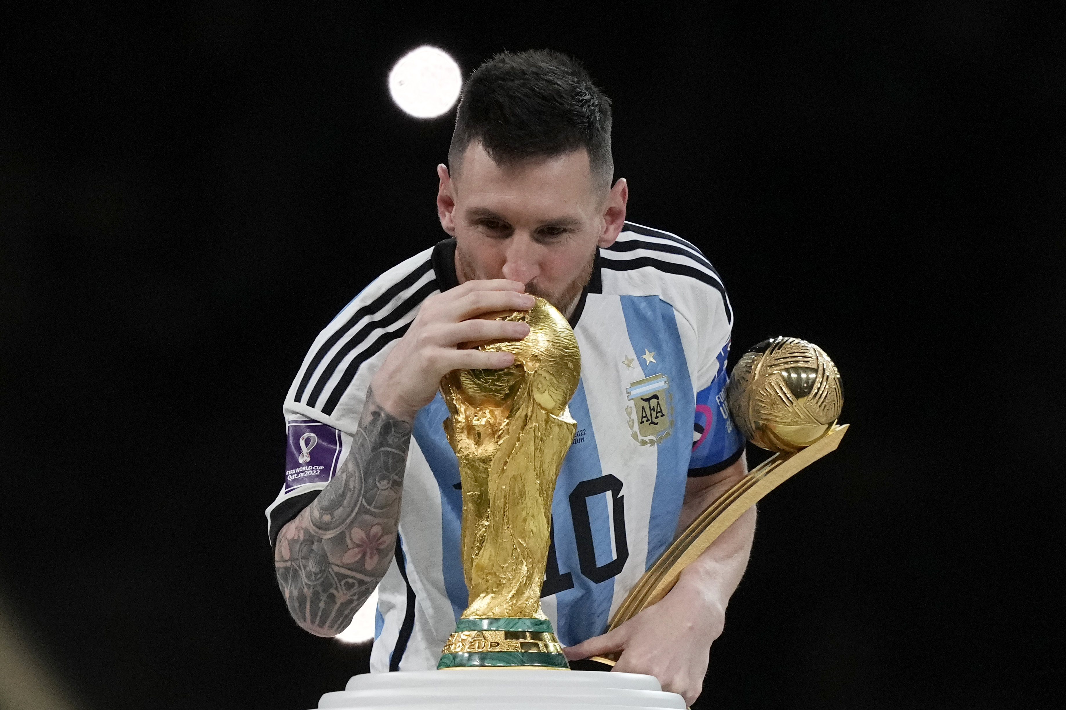 GOAT 1위. 메시 그는 누구인가?