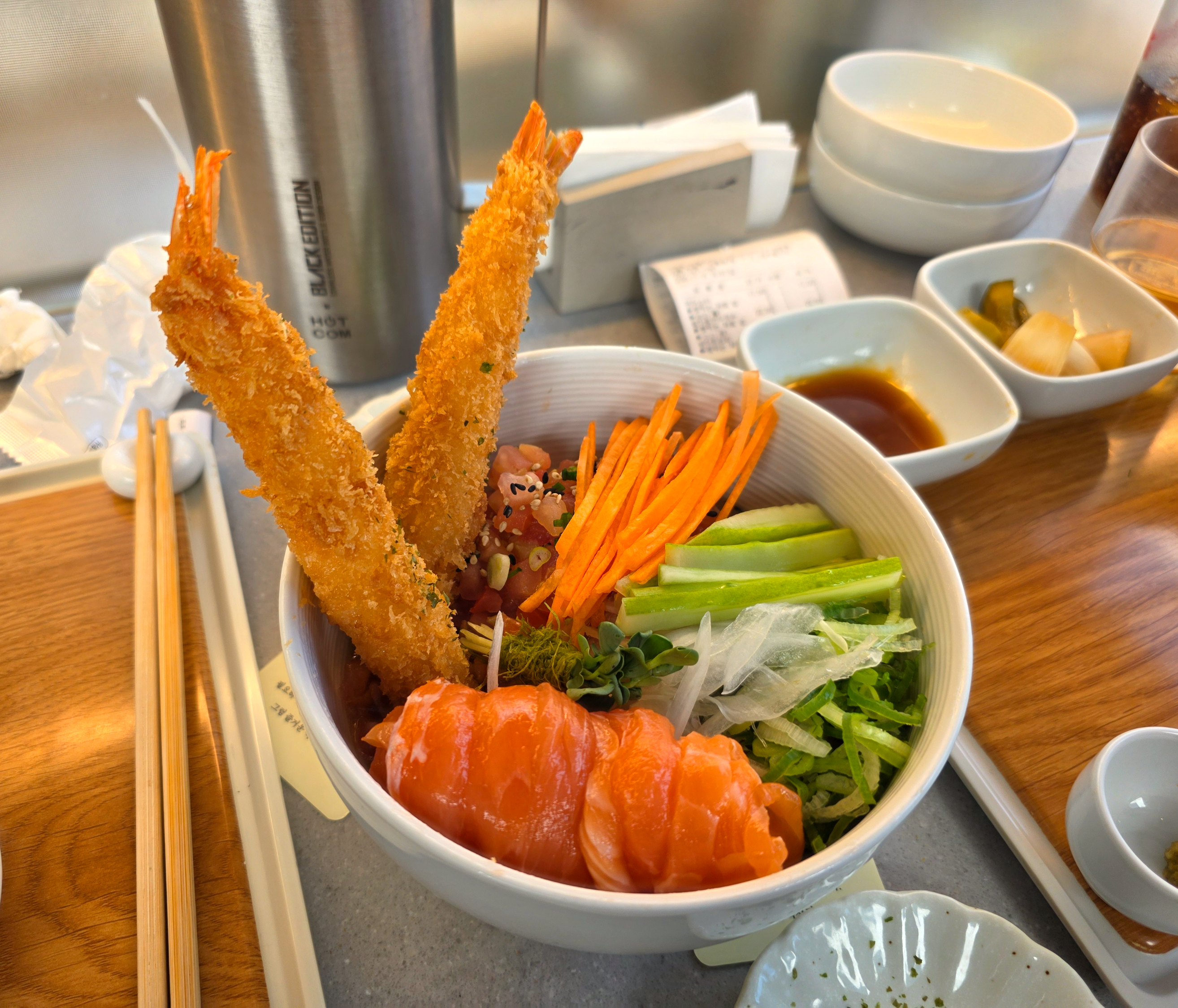 미쁘동토마토연어국수