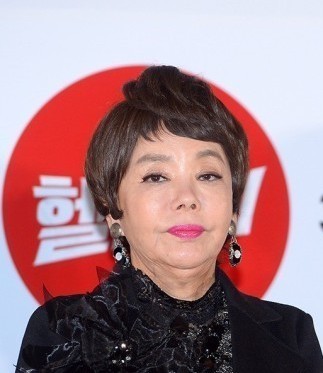 배우 김수미 별세...향년 75세