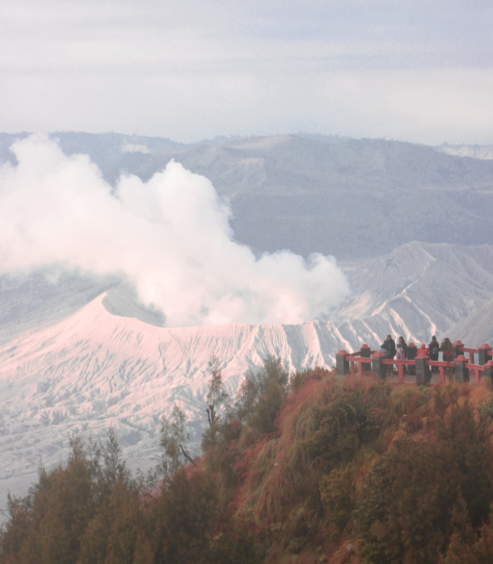 인도네시아 여행&amp;#44; 브로모 화산&amp;#44; 브로모 트래킹&amp;#44; 브로모 분화구&amp;#44; 브로모 화산 투어&amp;#44; 자바섬 여행 추천&amp;#44; 인도네시아 트래킹 명소&amp;#44; 브로모 일출 포인트&amp;#44; 브로모 자유여행