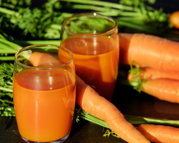 당근즙 이미지