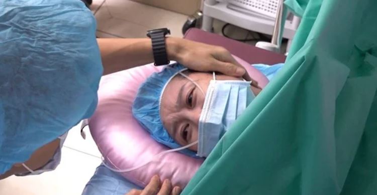 지소연 송재희 쌍둥이 남매 출산 – 아들 도하와 딸 레하의 탄생