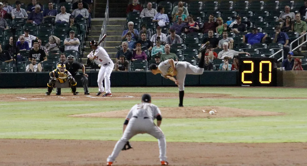 피치클락 경고 위반 뜻