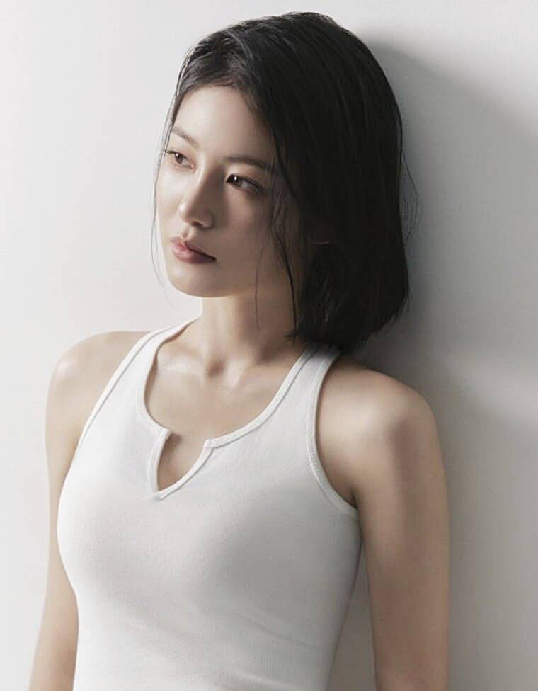 배우-신예은