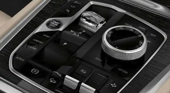 2024 BMW X6 페이스리프트 기어레버