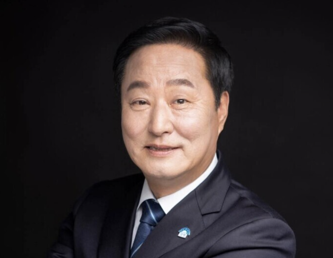 정동균 프로필