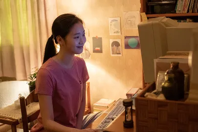 미수 역(김고은)