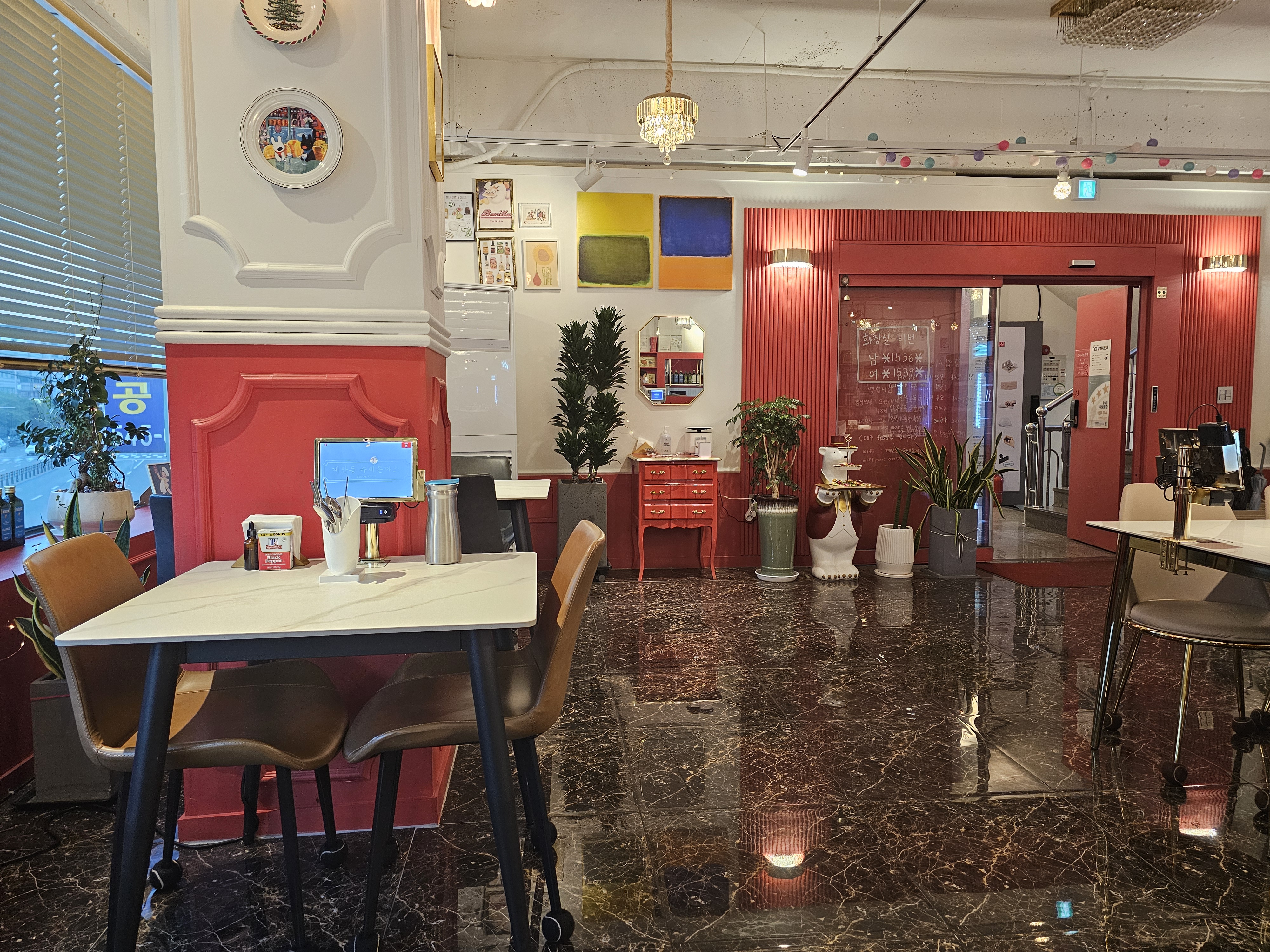 인천_계산동_계산동수제돈까스_실내1