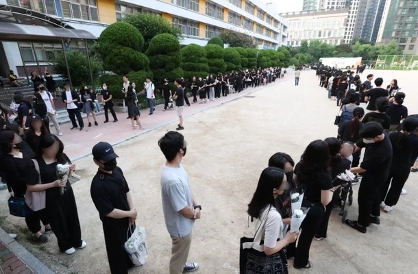 서이초 교사 사건