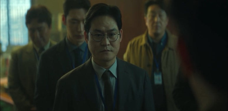 디즈니플러스 오리지널 드라마 나인 퍼즐 포스터