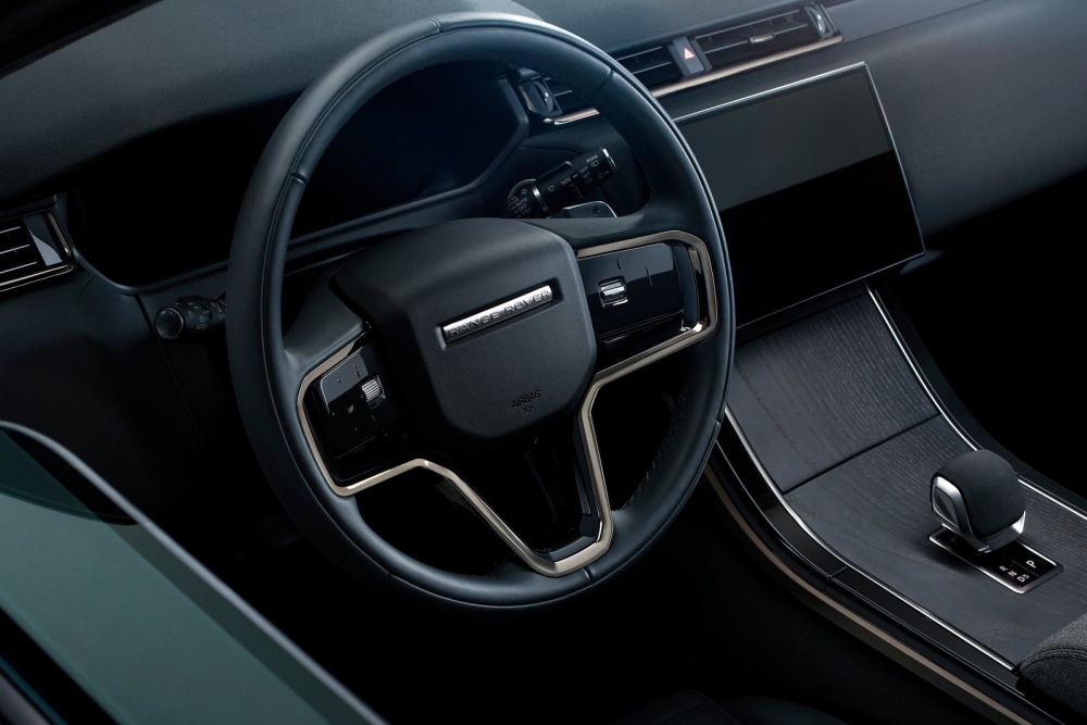 랜드로버&#44; &#39;벨라&#39; 공개