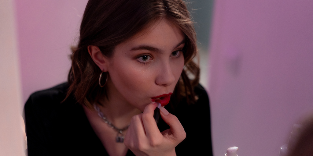 alt="립스틱 메이크업"