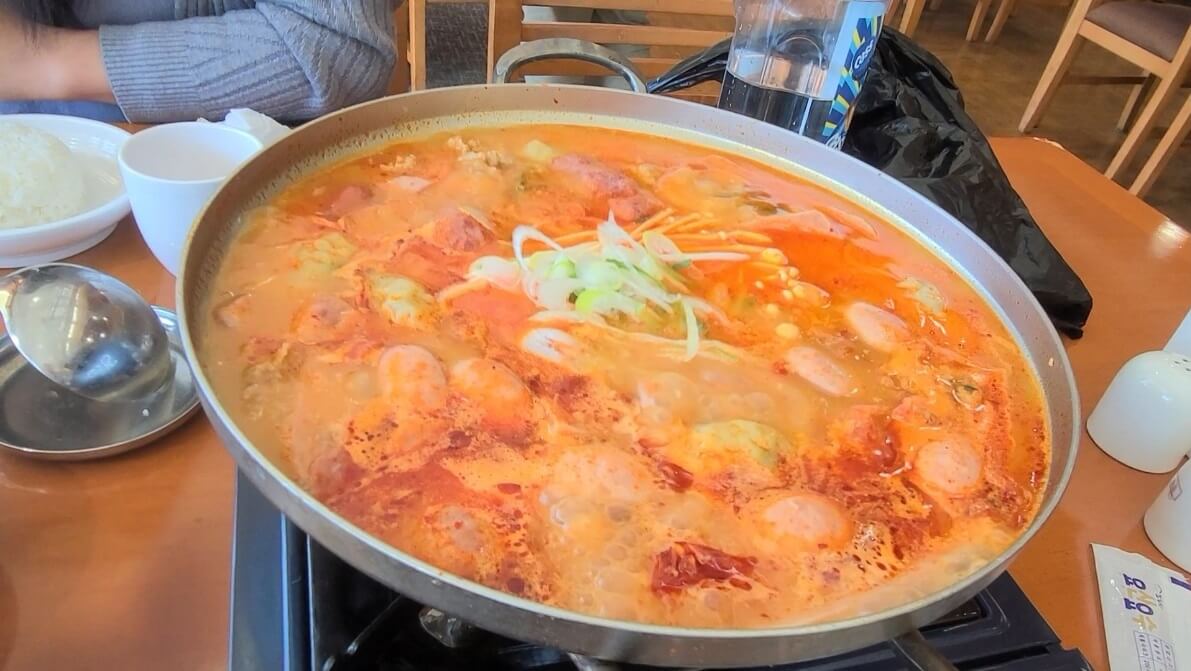 한식당-부대찌개