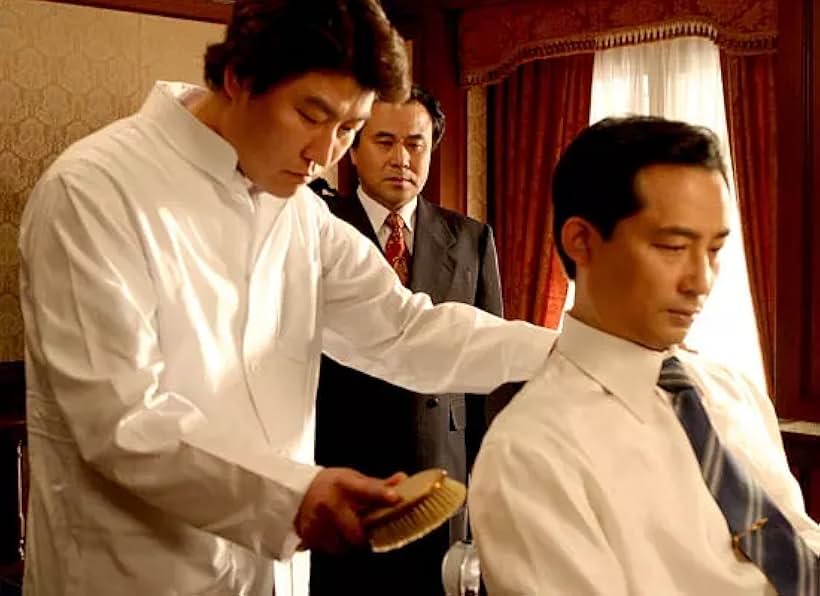 [무료영화 다시보기] 1950년대~1980년대 배경 영화 효자동 이발사 &amp;#124; 송강호&amp;#44; 문소리&amp;#44; 손병호&amp;#44; 류승수 출연