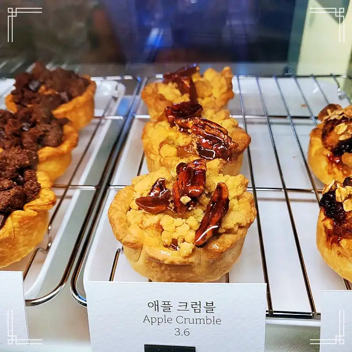 토요일은 밥이좋아 군포 산본 유럽풍 디저트 카페 맛집 프랑스 갈레트 영국 컵케이크 트라이플 현지인 추천 토밥 좋아 방송정보