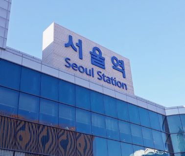 서울역 차량 돌진 고령운전자 논란 재점화