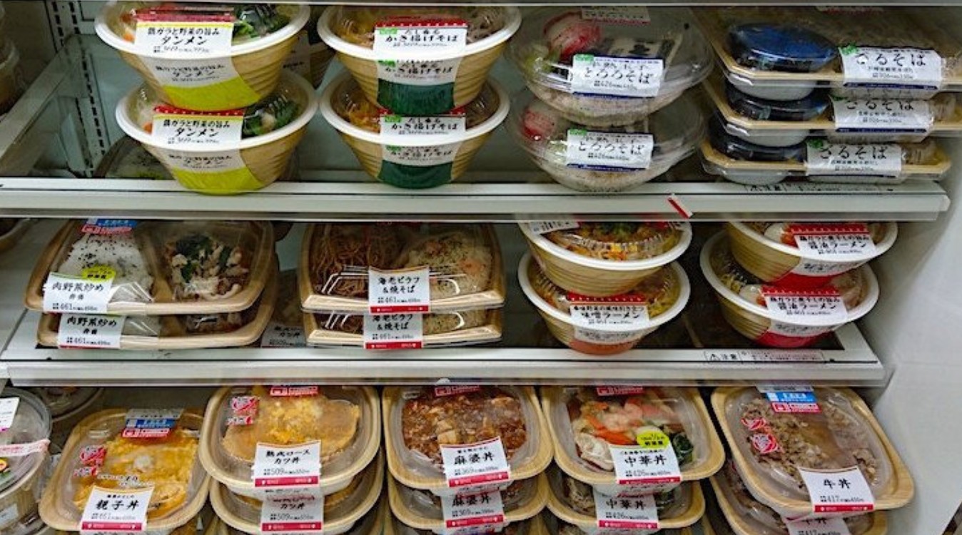 일본-편의점-진열-음식
