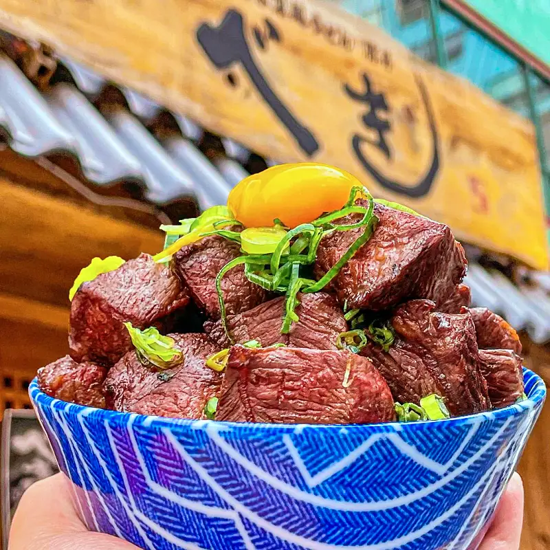 줄서는식당 계란 장어덮밥, 한우곱창덮밥, 숯불갈비 냉우동 맛있는 식당 잠실 송리단길 우동 돈부리 맛집 소개