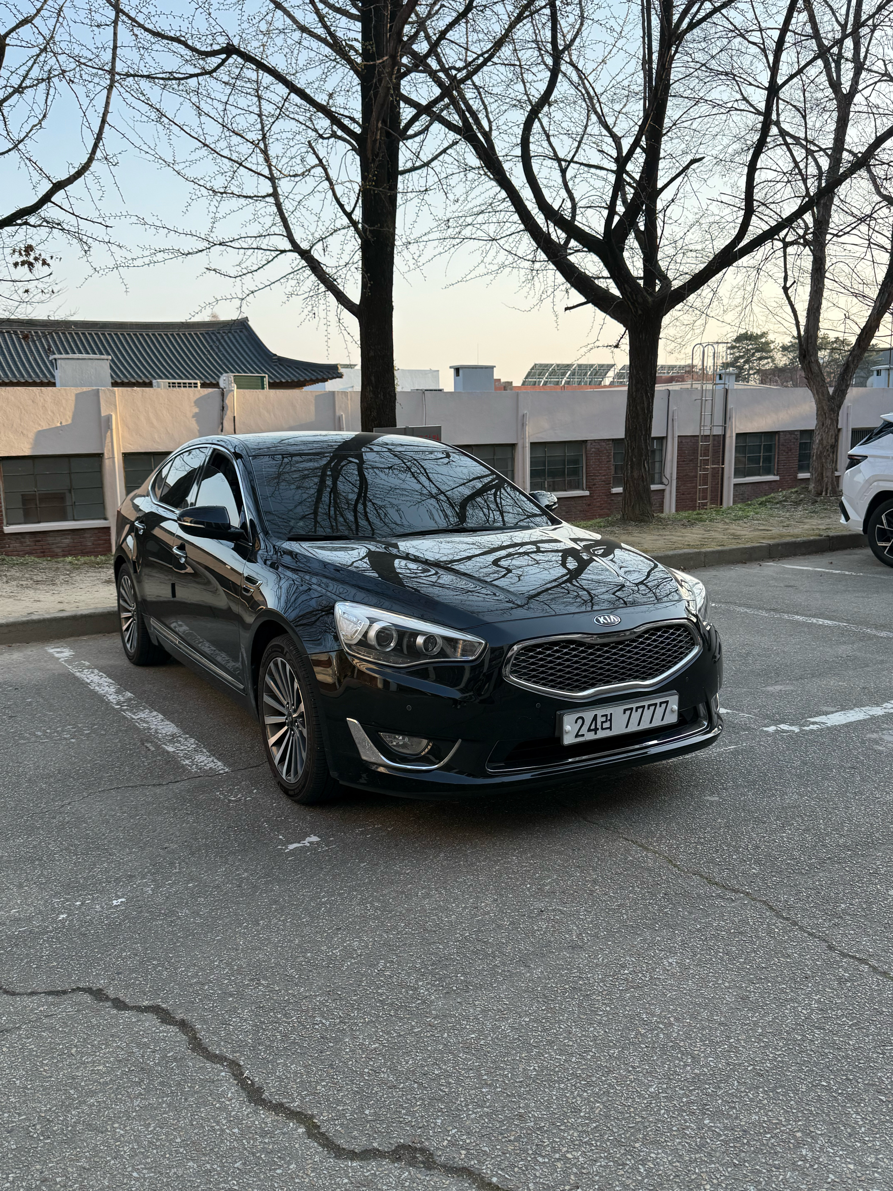 기아 더 뉴 K7 (VG, 2015): 안드로이드 올인원(Navifly M500S) 장착, 센터페시아 내장재 교체, LED 등화류 장착