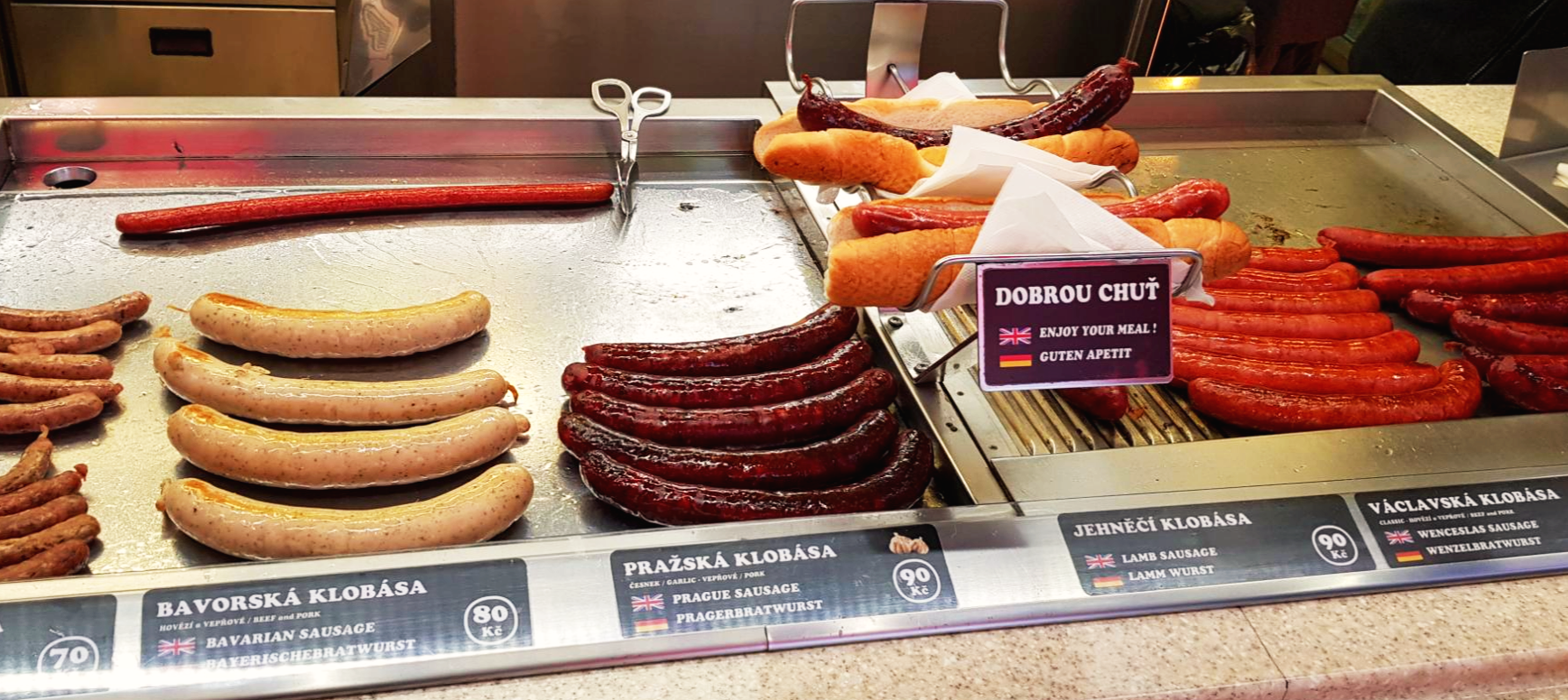프라하 핫도그 노점상 소시지