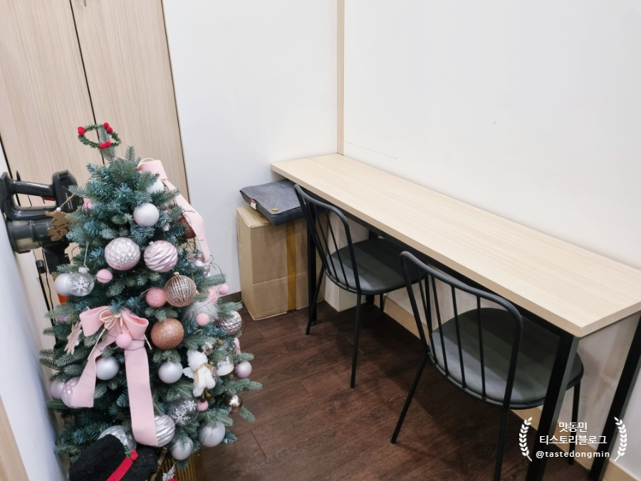 카미트리커피 내부 좌석