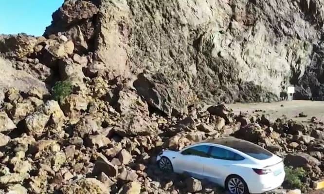 울릉도 거북바위 붕괴 썸네일