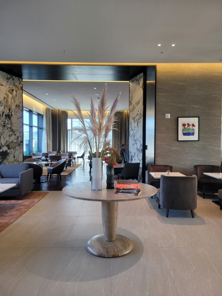 더블트리 바이 힐튼 서울 판교 라운지