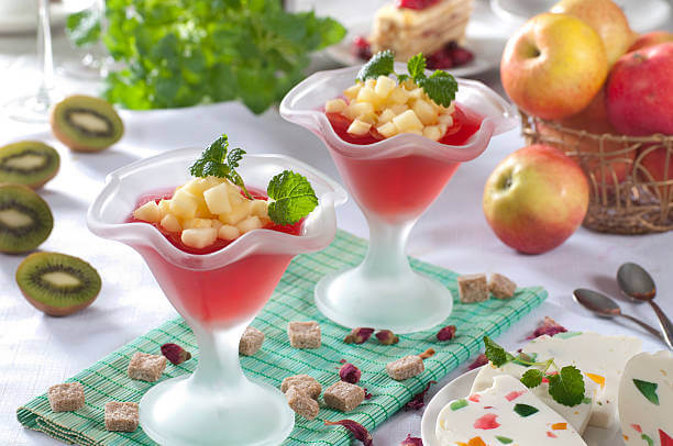 히비스커스 효능&amp;#44; 붉은 꽃잎이 눈부신 &amp;#39;여왕의 꽃&amp;#39; 신에게 바치는 꽃&amp;#39;이라는 뜻입니다