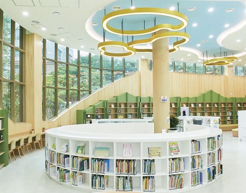 다양한 독서 활동을 통해 어린이 스스로 꿈을 탐구하는 공간 잎새. 숲