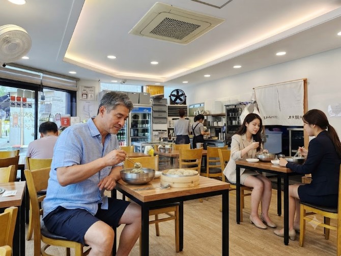 평양냉면 전문점 '태천면옥' 내부 모습