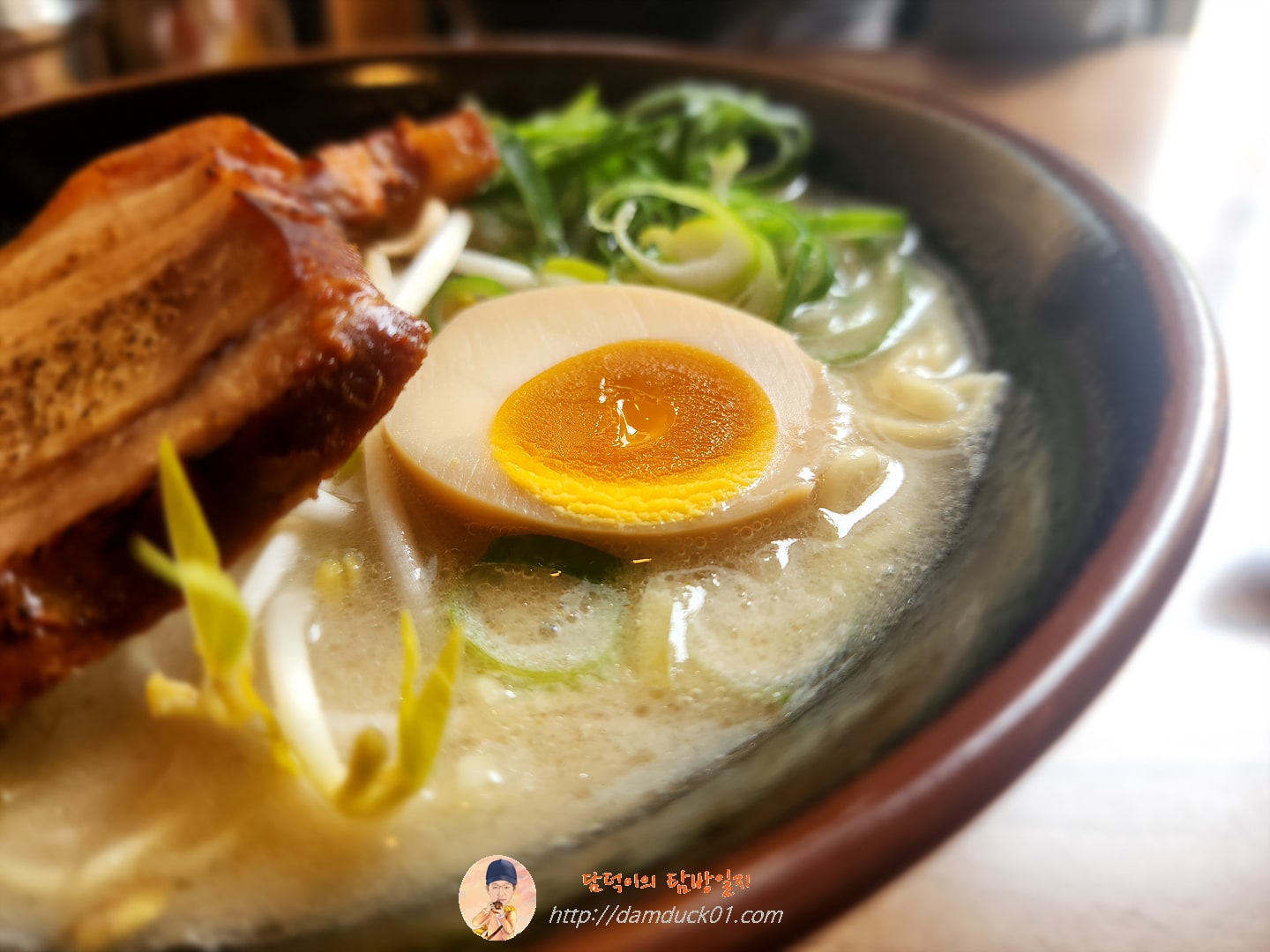 돈코츠 라멘