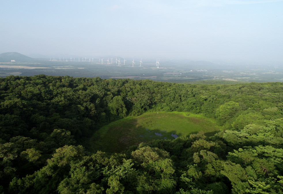 물영아리오름 전경