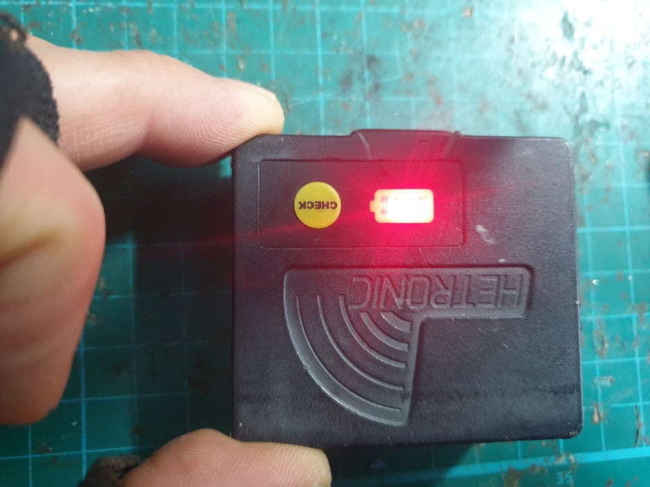 Hetronic 배터리 리필 후 동작 테스트