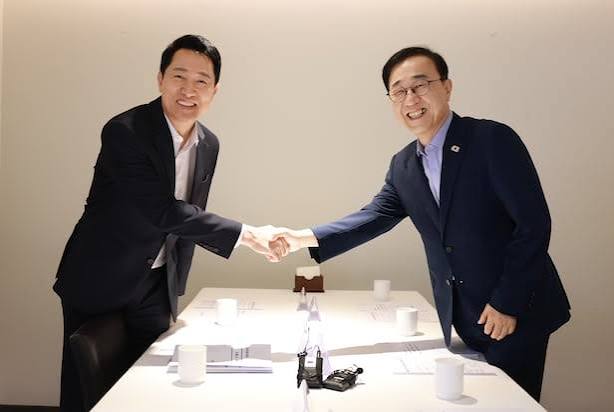 김윤덕 오세훈 관련 이미지