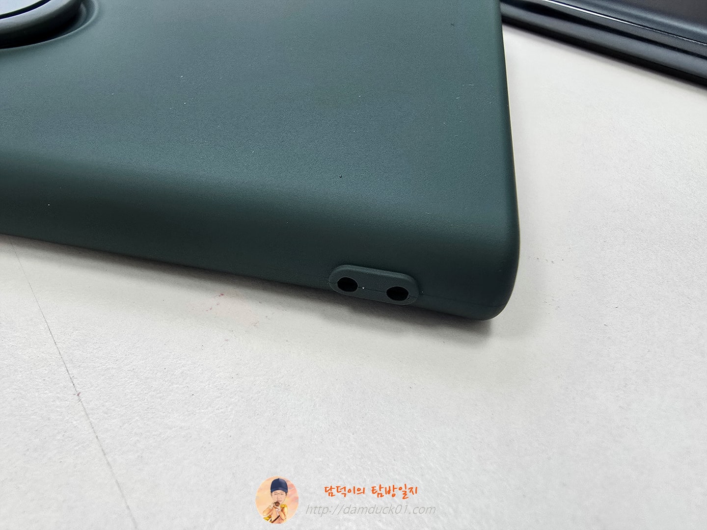 삼성 갤럭시 S24 S23 S22 S21 울트라 플러스 S20 FE 참고 20 A54 A53 A52 A13 A14 A34 액체 실리콘 커버에 대한 마그네틱 홀더 케이스