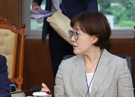 김현지-총무비서관-사진4