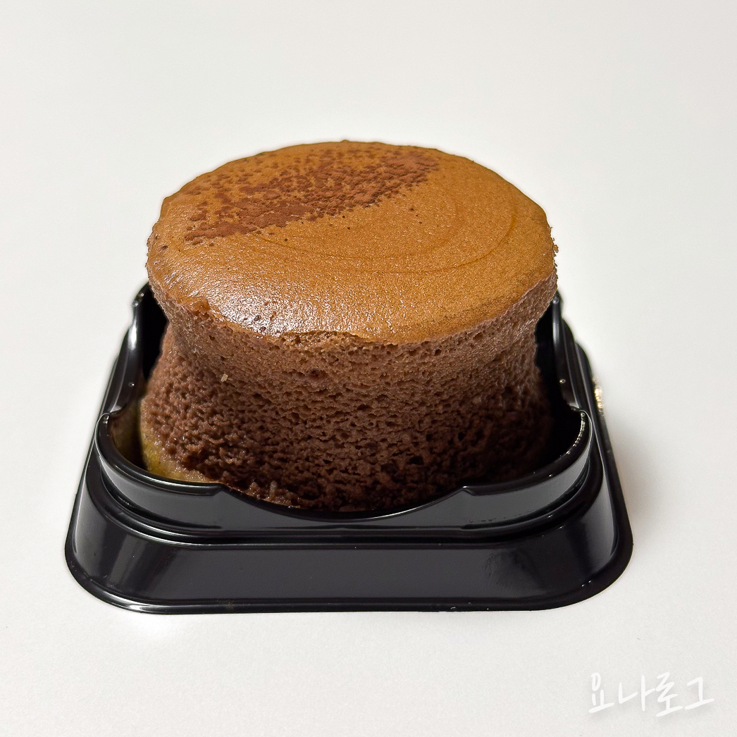 CHEFFLE 치플레 연남동 연남 연남치플레 판교치플레 판교디저트 판교카페 판교디저트추천 판교카페추천 판교현백 판교현대백화점 판교현대백화점디저트 판교현대백화점식품관 치즈케이크 치즈케이크추천 수플레 수플레케이크 수플레치즈케이크 디저트맛집 연남디저트 연남동카페 연남카페