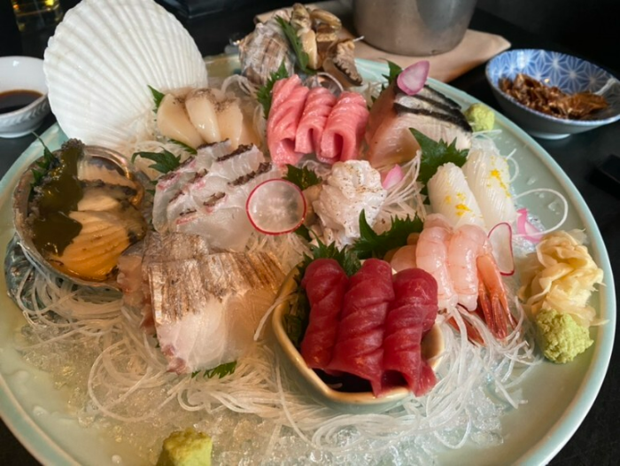 갓포아키 사시미3인