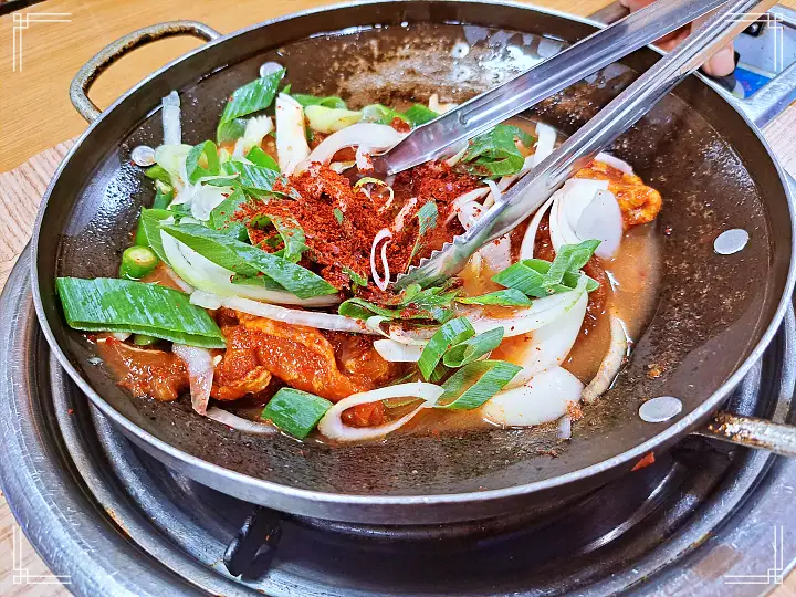 픽업 트렌드스페셜 히트맨 맛VS멋 강북구 수유 제육볶음 산더미 코다리찜 집밥 먹는 듯한 정겨움 가득 솥밥 맛집 추천
