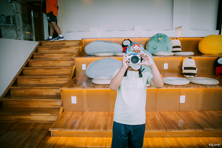 포천 더케이즈(The Kays) 카페, 청계 호수 풍경이 아름다운 카페/펜션