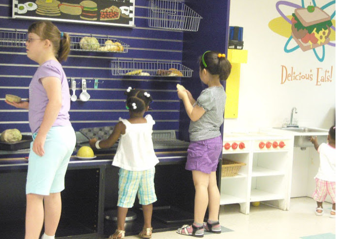 어린이집에 있는 아이들 이미지